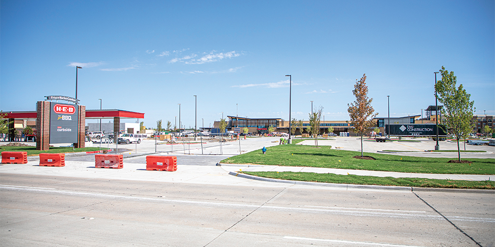 The Frisco H-E-B opened in September at the northeast corner of Legacy Drive and Main Street. Photos by KEN OLTMANN