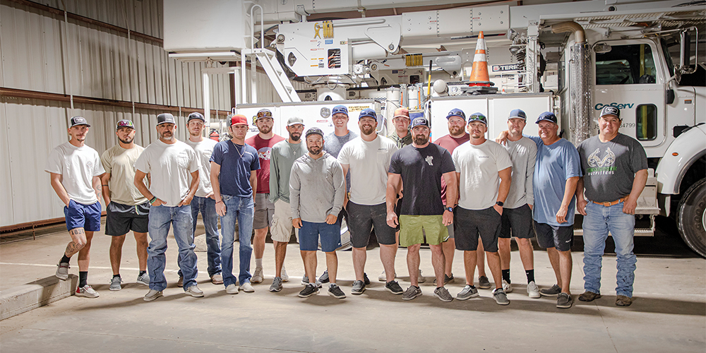 LEFT TO RIGHT: Denver Nestle, Jon Perez, Alex Garza, James Anderegg, Dustin Heard, Gage McCarty, Cramer Basham, Santiago Estrada, Chris McKeehan, Garrett McFerren, Mason Horton, Justin Brown, Clay Nowlin, Jordan Jones,
Cody McBee, Luke Hawkins, Michael Hartin. Photo by KEN OLTMANN