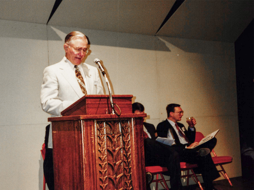 Virgil Berend speaks at a CoServ Annual Meeting. COSERV ARCHIVES