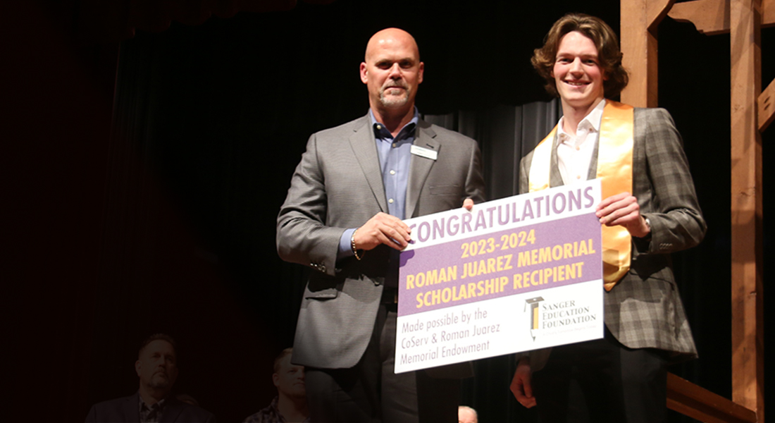 Senior Vice President Field Operations Shea Hassell presents Sanger High School graduate Jake Wellman with the Roman Juarez Memorial Scholarship. Photos by Nicholas Sakelaris/CoServ
