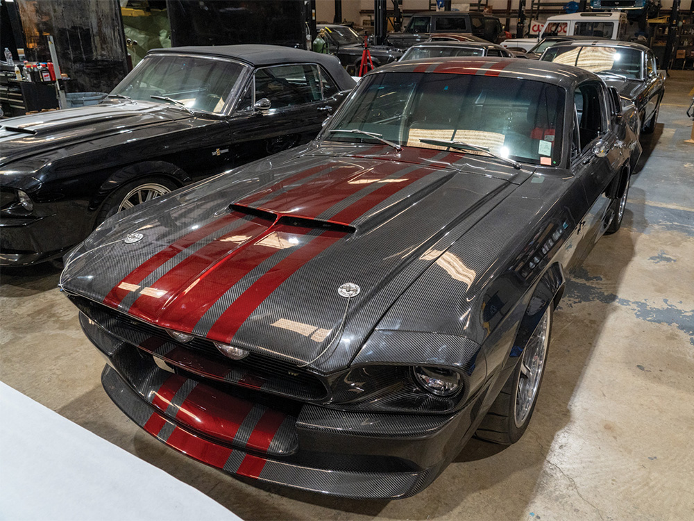 Classic Recreations replaced the original steel body with a new carbon fiber body that’s lighter.