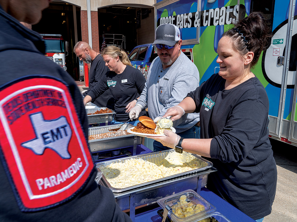 H: CoServ’s Community Engagement Team provides lunch to Little Elm Fire and Police Department  to show appreciation for all they do.